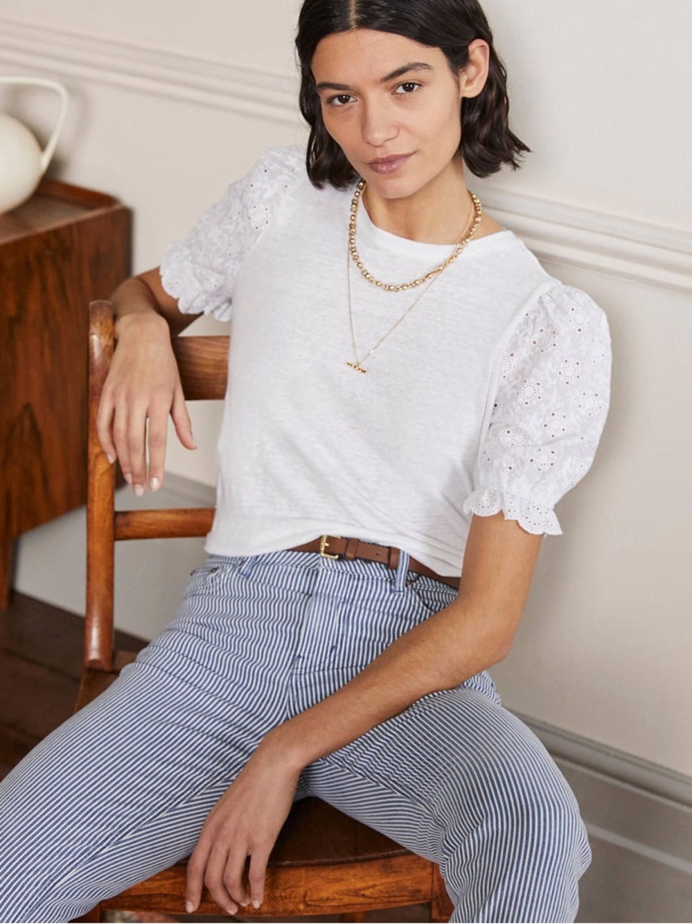Boden ~ Broderie Sleeve Linen T-Shirt / Size 10